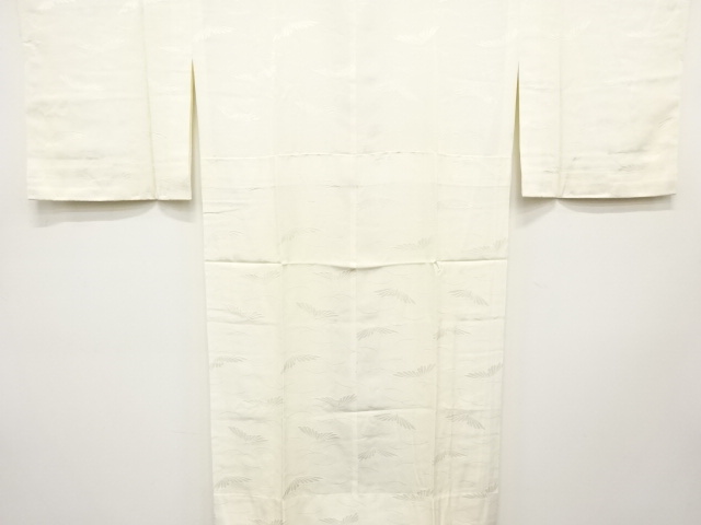 未使用品　芝草に花模様織り出し　単衣長襦袢